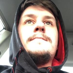 Meet your Posher, Evan